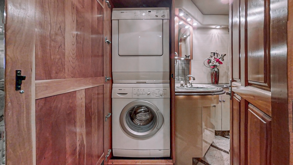 2006 Prevost Royale XLII For Sale